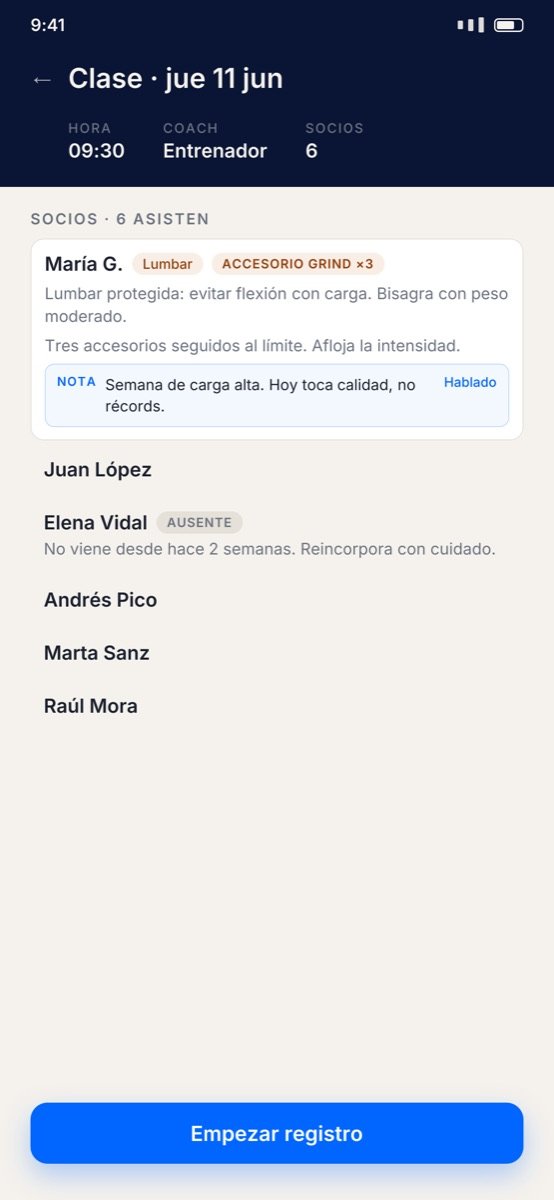 App de Orion avisando al coach: lumbar protegida y tres accesorios al límite, con nota de aflojar la intensidad